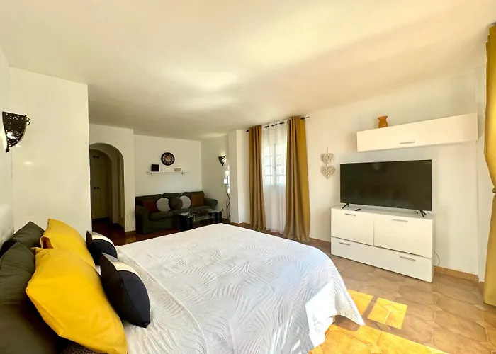 Torviscas Apartment *